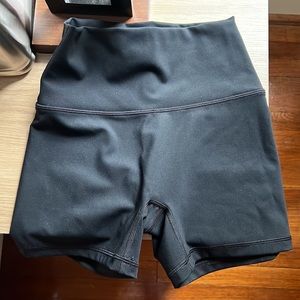 Aerie Offline High Waisted 3” Bike Shorts